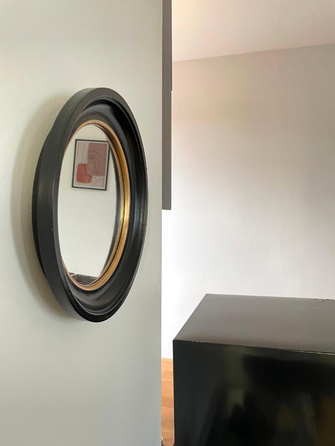 Le Lotus Bleu - Wifi - Netflix Apartman Angoulême Kültér fotó